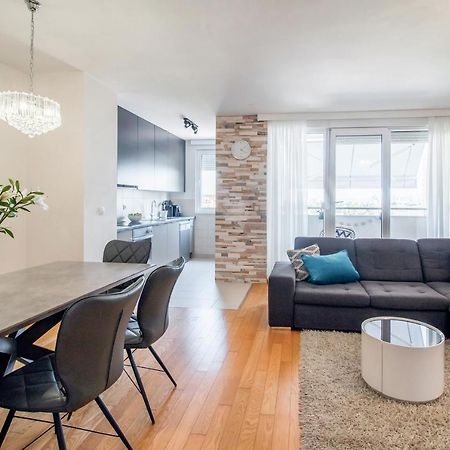 Apartment Montesa Zadar With Free Parking And Balcony Exterior foto