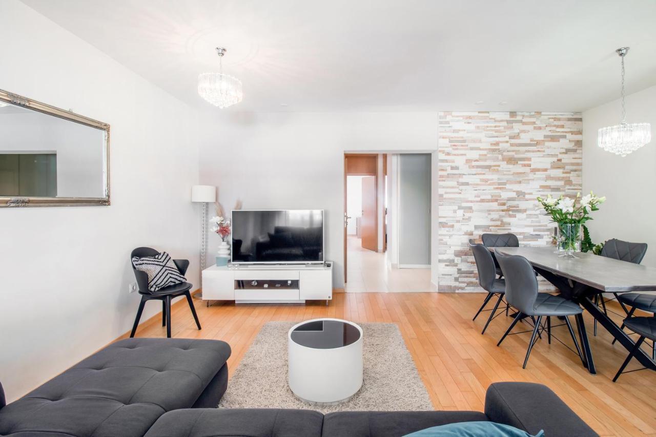 Apartment Montesa Zadar With Free Parking And Balcony Exterior foto