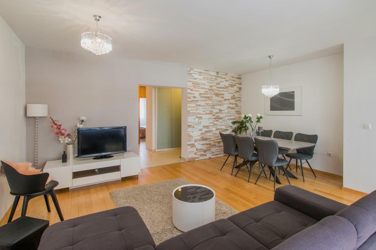 Apartment Montesa Zadar With Free Parking And Balcony Exterior foto